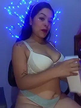 Snapshot of Pia_11 chatting on 03-07-26, 02:19 Pia 11 online show from 03-07-26, 02:19