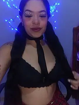 Snapshot of Pia_11 chatting on 03-08-26, 03:32 Pia 11 online show from 03-08-26, 03:32