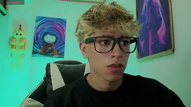 Ryan sweet online show from 03-16-26, 03:56