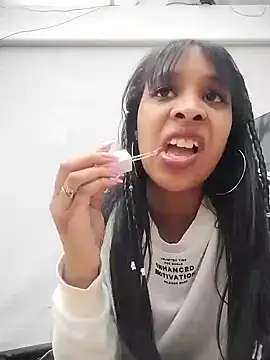 ShayMilleer online show from 04-16-26, 10:23