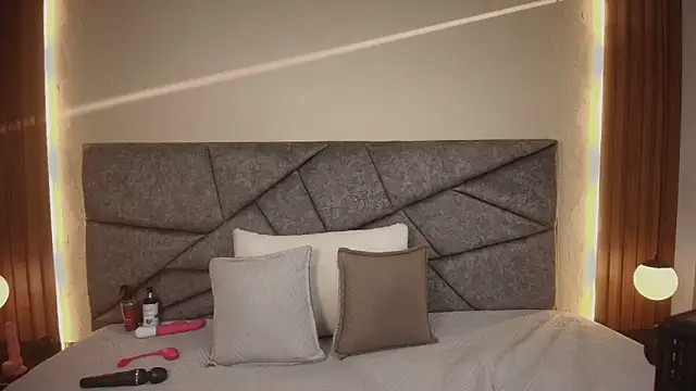 ShayMilleer online show from 06-09-26, 11:44