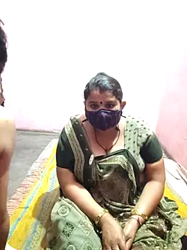 Snapshot of gujjuhotcouple chatting on 03-03-26, 06:25 gujjuhotcouple online show from 03-03-26, 06:25