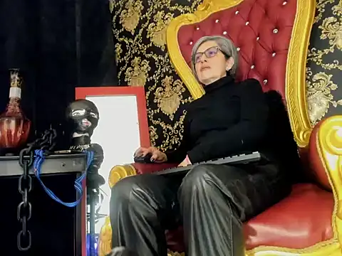 Hades Lyra online show from 03-09-26, 03:16