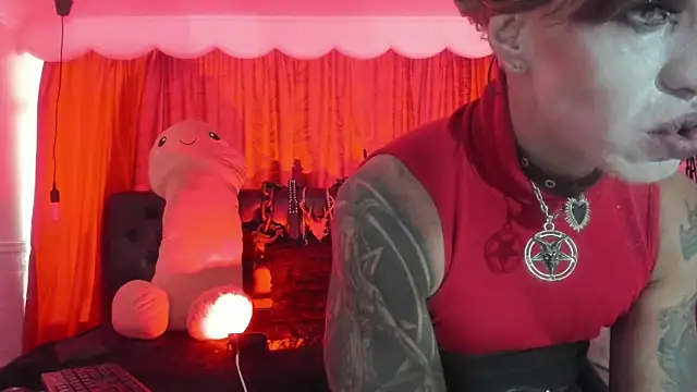 Lilith madame satan online show from 06-15-26, 05:37