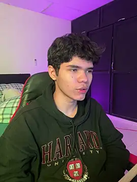 Snapshot of Camii_pink chatting on 03-07-26, 04:26 Camii pink online show from 03-07-26, 04:26