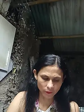yuliitza4 online show from 06-29-26, 11:49