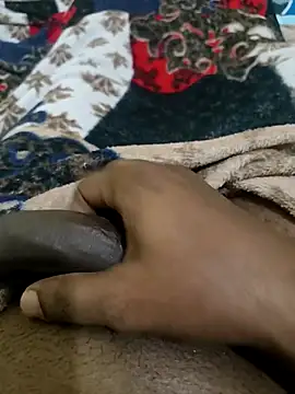 Snapshot of theoneyoucravefor chatting on 03-04-26, 05:30 theoneyoucravefor online show from 03-04-26, 05:30