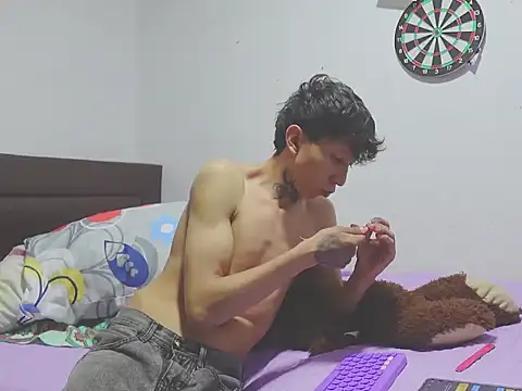 Trevordonson milf online show from 03-12-26, 04:40