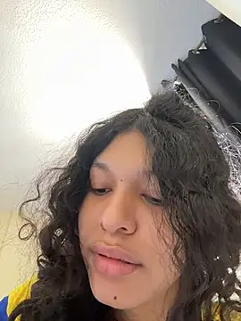 Sophiemoo  online show from 07-02-26, 04:02