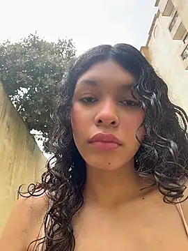 Sophiemoo  online show from 07-05-26, 02:46