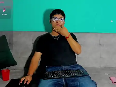 Snapshot of Brandon_Wesly chatting on 03-12-26, 12:33 Brandon Wesly online show from 03-12-26, 12:33