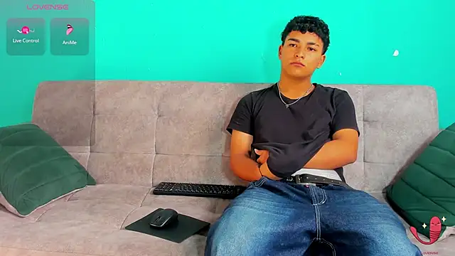 Snapshot of Brandon_Wesly chatting on 03-13-26, 01:07 Brandon Wesly online show from 03-13-26, 01:07