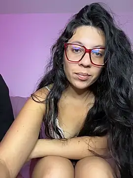 Sofi-Vargas online show from 06-12-26, 01:15