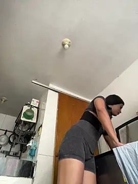 Misty-kat online show from 04-14-26, 05:52