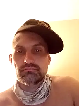 Snapshot of Viciouzz1 chatting on 03-04-26, 07:58 Viciouzz1 online show from 03-04-26, 07:58