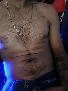 Snapshot of pascuuu96 chatting on 03-01-26, 07:49 pascuuu96 online show from 03-01-26, 07:49