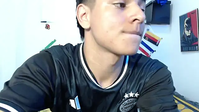 Logan Jhonson19 online show from 06-29-26, 11:49