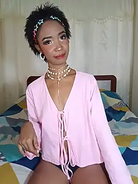 Snapshot of TinnaPeyton chatting on 06-05-26, 03:40 TinnaPeyton online show from 06-05-26, 03:40
