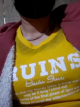 Snapshot of zanh99 chatting on 03-08-26, 12:52 zanh99 online show from 03-08-26, 12:52