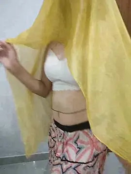 NeetuKumri online show from 06-19-26, 05:50