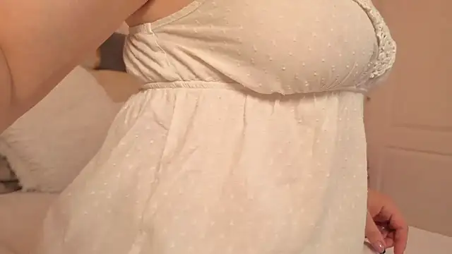 EmmaSeductionX online show from 04-30-26, 03:02
