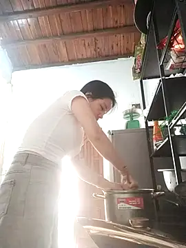 Ivy Trix2 online show from 03-14-26, 04:51