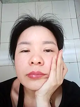 Snapshot of Ivy_Trix2 chatting on 05-05-26, 03:14 Ivy Trix2 online show from 05-05-26, 03:14