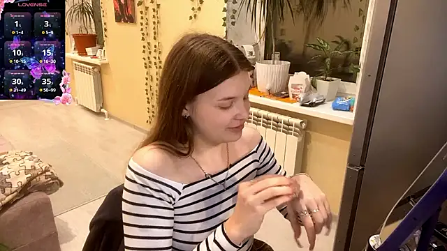 Snapshot of TracyDenoon chatting on 03-05-26, 04:03 TracyDenoon online show from 03-05-26, 04:03