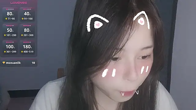 Snapshot of F-Yihao chatting on 03-04-26, 11:38 F-Yihao online show from 03-04-26, 11:38