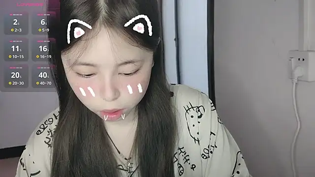 Snapshot of F-Yihao chatting on 03-06-26, 05:04 F-Yihao online show from 03-06-26, 05:04