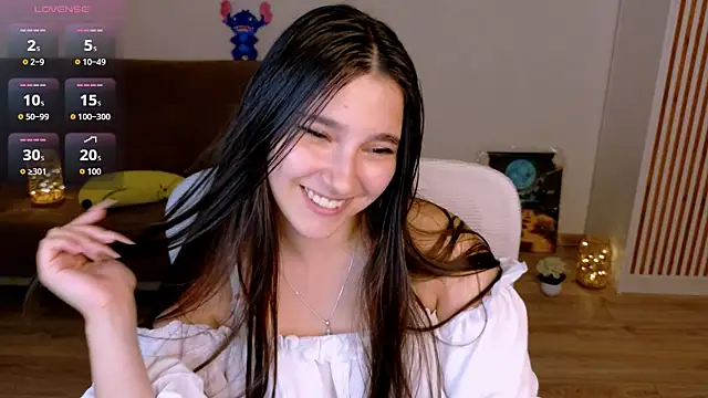 Snapshot of Ari_Grend chatting on 07-24-26, 05:11 Ari Grend online show from 07-24-26, 05:11
