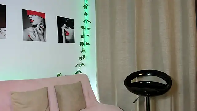 Rebeca Marchetti online show from 05-01-26, 08:24