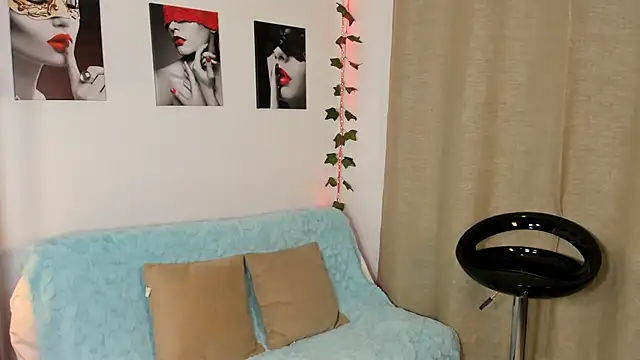 Rebeca Marchetti online show from 08-01-26, 05:56