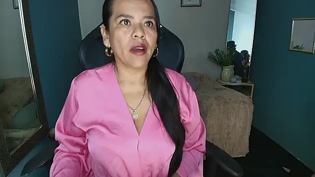 Snapshot of MaraSol chatting on 03-07-26, 11:18 MaraSol online show from 03-07-26, 11:18