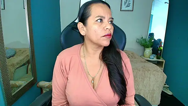 Snapshot of MaraSol chatting on 03-11-26, 10:54 MaraSol online show from 03-11-26, 10:54