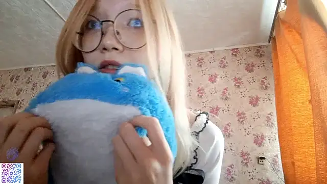 SoniqBliss online show from 03-08-26, 07:45