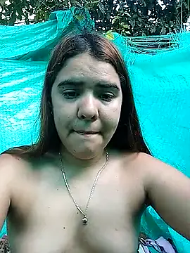 single kitten online show from 03-01-26, 12:51