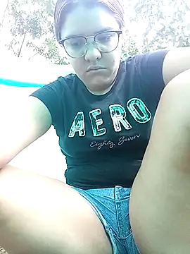 single kitten online show from 03-04-26, 12:11