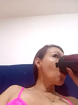 celeste kiss  online show from 04-23-26, 03:30