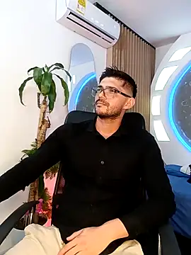 ritzabeth daniel online show from 04-28-26, 02:38