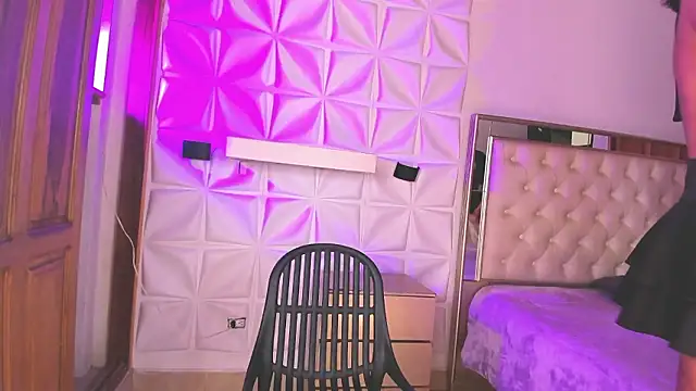 Miss ElektraNova online show from 03-11-26, 08:59