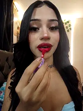 Snapshot of Maxxine_vxx chatting on 03-15-26, 03:01 Maxxine vxx online show from 03-15-26, 03:01