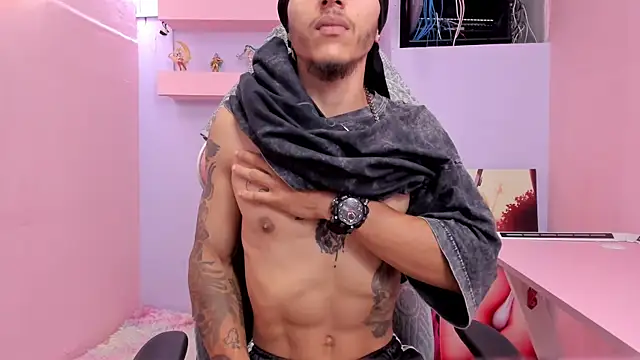 DanteLuxx online show from 04-18-26, 04:49