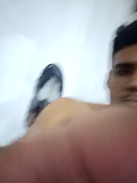 luis230436 online show from 04-27-26, 04:43