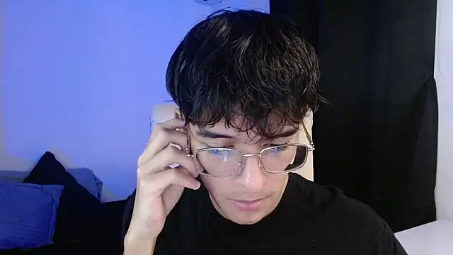 Snapshot of noah_millerx chatting on 07-13-26, 09:50 noah millerx online show from 07-13-26, 09:50