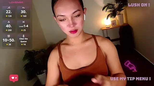 SofiaaLoove699 online show from 06-24-26, 03:33