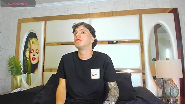 Snapshot of EXCLUSIVE8 chatting on 03-15-26, 02:12 EXCLUSIVE8 online show from 03-15-26, 02:12