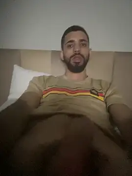 magrinhoGStZ8 online show from 05-26-26, 02:29