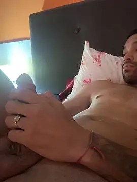 Martiar26 online show from 03-18-26, 04:04