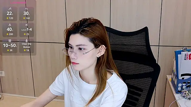 Snapshot of zhen-68 chatting on 04-11-26, 02:27 zhen-68 online show from 04-11-26, 02:27